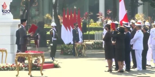 Jokowi Lantik Perwira TNI-Polri Tahun 2022 di Halaman Istana Merdeka