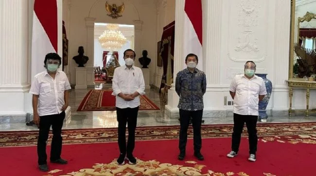 Jokowi Panggil Adian Napitupulu PDIP dan Aktivis 98 ke Istana