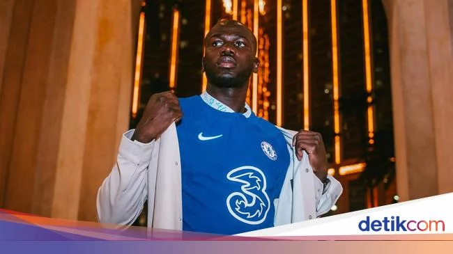 Mendy dan Jorginho Bikin Koulibaly Mantap Gabung Chelsea