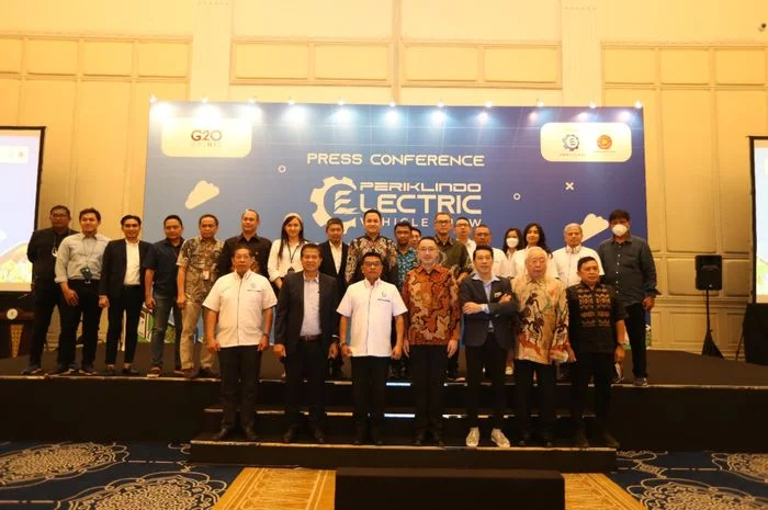 Daftar Motor Listrik yang Ikut Ramaikan Pameran Otomotif PEVS 2022