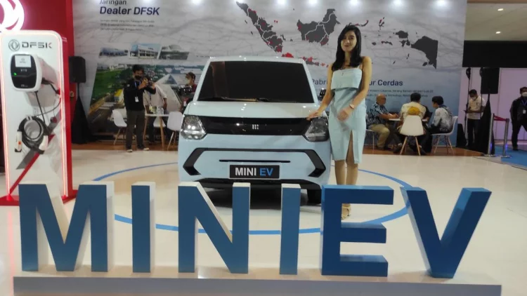 Pamer Mini EV, DFSK Siap Produksi Mobil Listrik di Indonesia