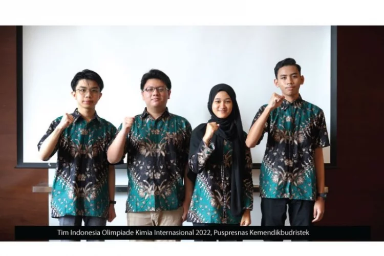 Siswa Indonesia raih empat perak Olimpiade Kimia Internasional di Tongkok
