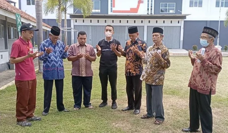 SMK Muhammadiyah Purwodadi Siap Bangun Ruang Otomotif