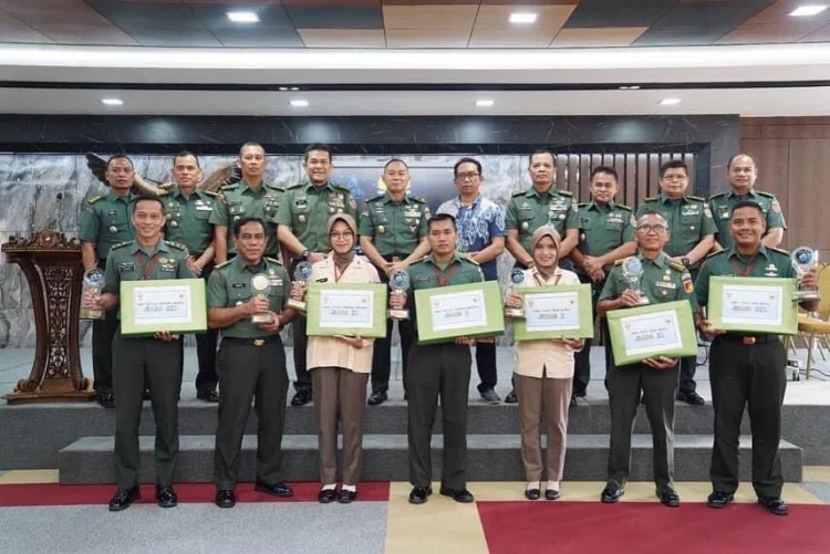 Lomba Rekayasa TI dan Karlis Ilmiah TNI AD Resmi di Tutup, Infolahtadam XVII/Cen dan Infolahtadam VI/Mlw Raih Juara Pertama