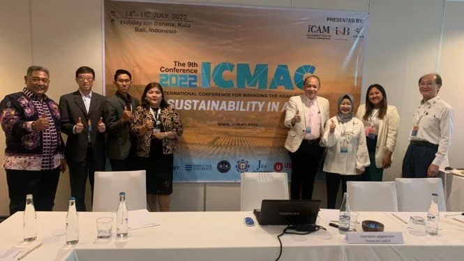 Dosen iSB Hadiri Konferensi Internasional ICMAC 2022