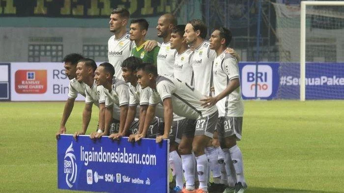 Prediksi Susunan Pemain Persib Bandung vs Madura United, Ada Perubahan di Tengah, DDS Bisa Cetak Gol