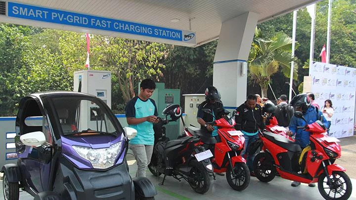 Dukung Elektrifikasi di Indonesia, Nujek Bakal Pakai Motor Listrik Konversi