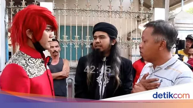 Pesulap Merah Singgung Pengobatan Gus Samsudin di Blitar Hanya Trik