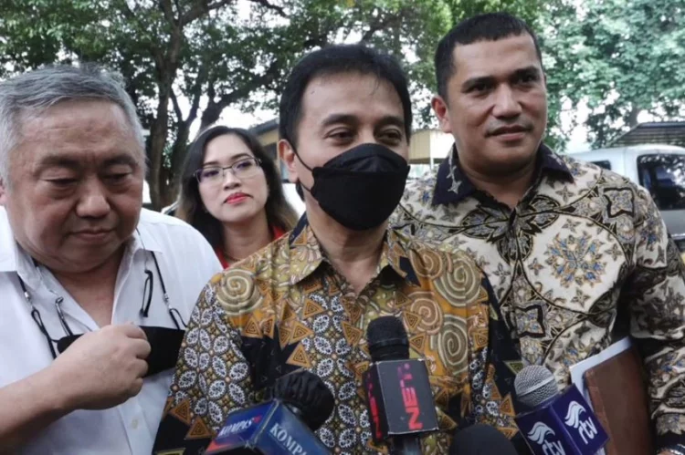 Hari Ini, Polda Metro Kembali Periksa Roy Suryo sebagai Tersangka Meme Jokowi