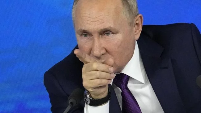 Putin Larang Investor Barat Jual Saham Bank dan Energi dari Rusia