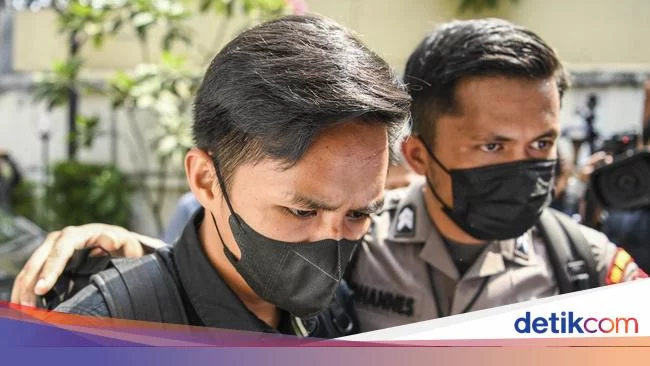 Pangkat Paling Bawah Bikin Bharada E Sulit Tolak Perintah Sambo Bunuh Yoshua