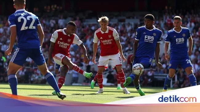 Arsenal Gilas Leicester, Gabriel Jesus Kecewa Tak Cetak 4 Gol
