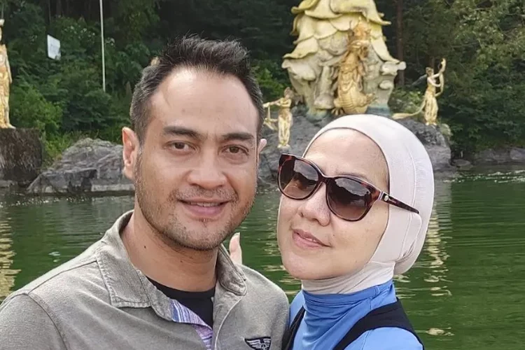 Gegara ulah Ferry Irawan yang satu ini, Venna Melinda bak kehilangan muka: Abi malu-maluin