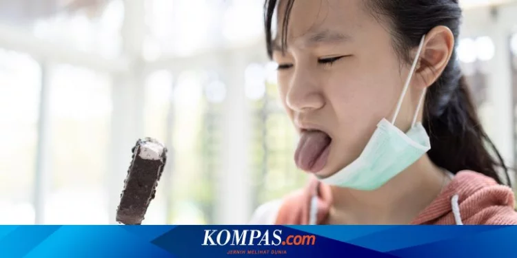 5 Cara Mengatasi Lidah Tidak Ada Rasa, Sesuaikan dengan Penyebabnya Halaman all