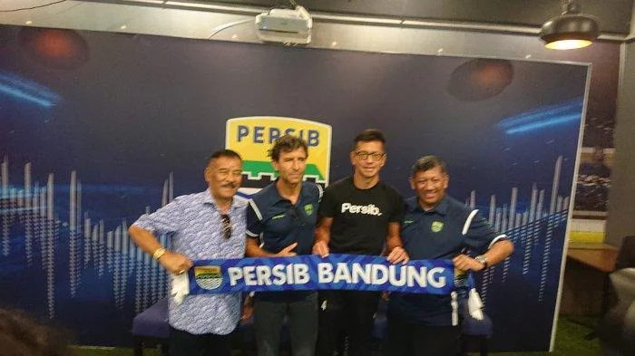 Kronologi Persib Bandung Akhirnya Memutuskan Memilih Luis Milla Jadi Pelatih, Ternyata Ada Nama Lain
