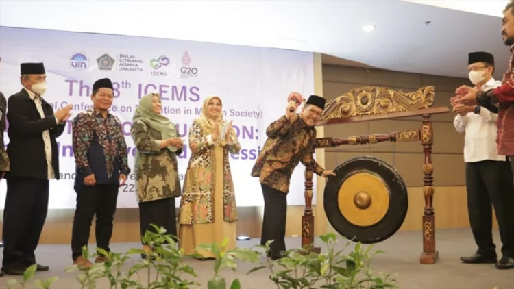 Wamenag Buka Konferensi Internasional The 8th ICEMS 2022, Ini Tema yang Diusung