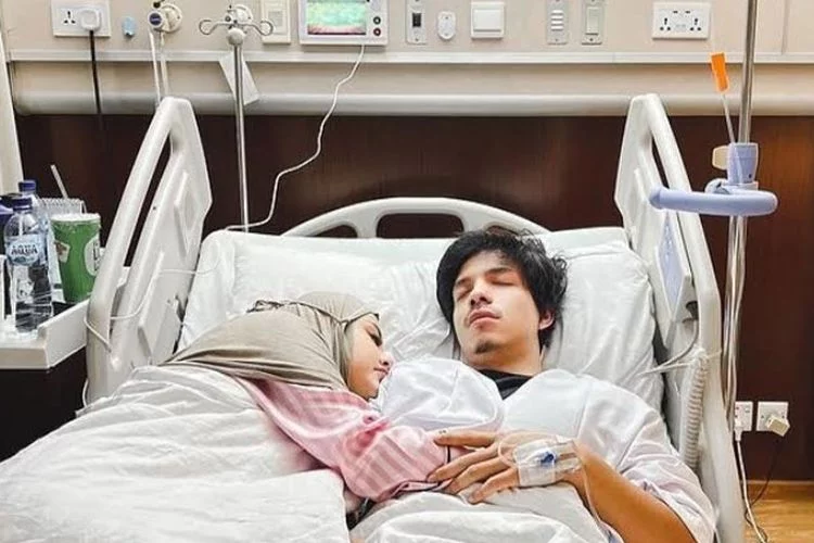 Tinggalkan Ameena karena Harus Temani Atta di Rumah Sakit, Aurel Hermansyah Akui Hatinya Hancur