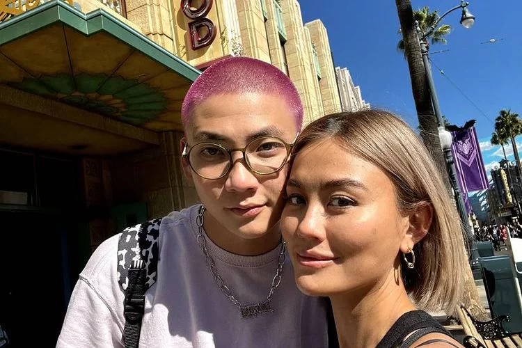 Kabar Agnez Mo Menikah, Artis Ini Siap Jadi MC, Adam Rosyadi Belai Rambutnya