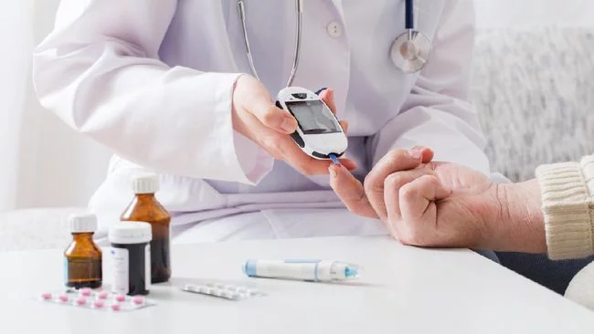 Viral Pria Berotot Kena Diabetes, Apa Sebabnya?