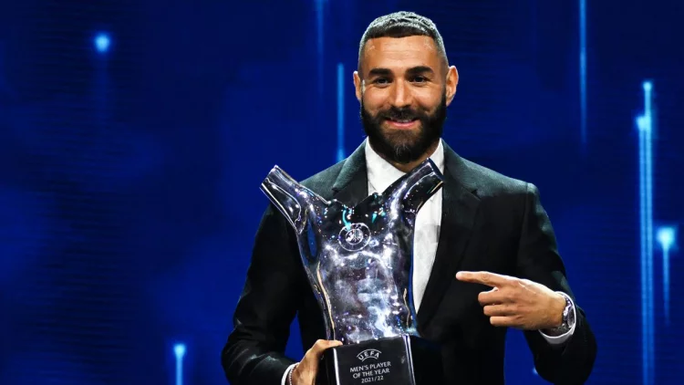 Karim Benzema Dinobatkan Sebagai Pemain Terbaik Eropa 2021/2022