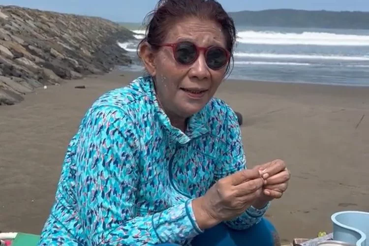 Dana Pensiun DPR Seumur Hidup Disorot, Susi Pudjiastuti Cek Rekening: Menteri Juga Tak Perlu Diberi Pensiunan