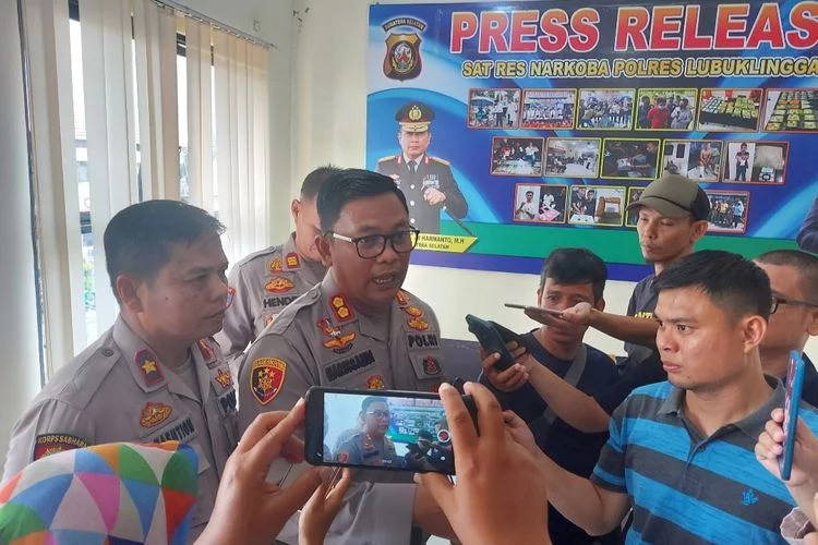 Peristiwa yang Terjadi di Lubuklinggau,  Mulai 'Sikok Bage Duo' Sampai Ibu Muda Gendong Anak Sambil Isap Lem