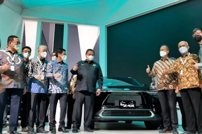 Industri Otomotif Terdisrupsi Kendaraan Listrik, Ini Kunciannya