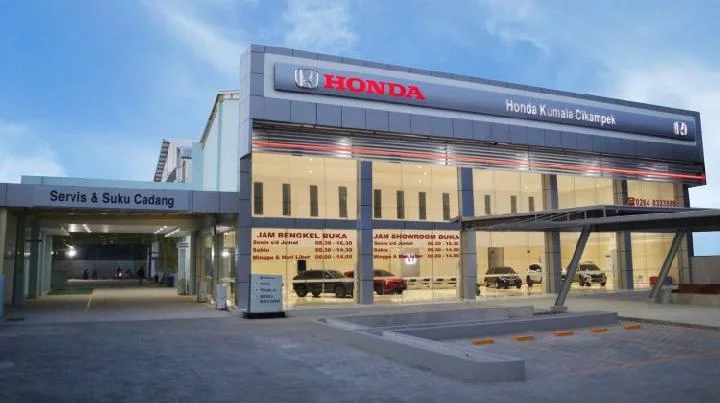 Perluas Jaringan, Honda Resmikan Dealer Pertama di Cikampek