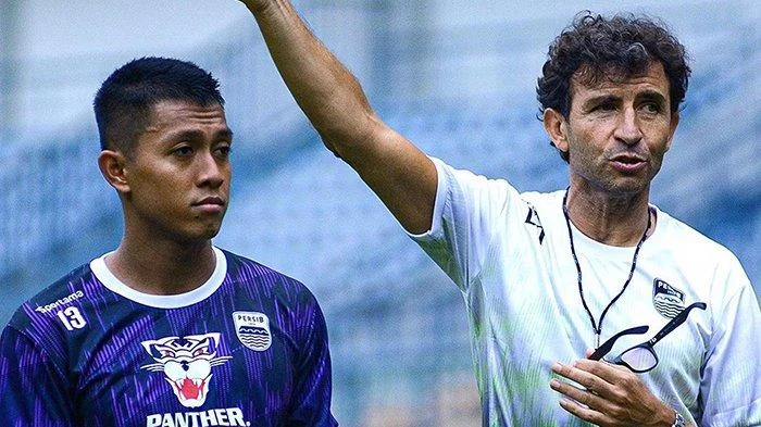 Lecutan Luis Milla ke David cs Demi 3 Poin & Daftar Susunan Pemain Persib vs Rans Nusantara FC - Tribun-bali.com