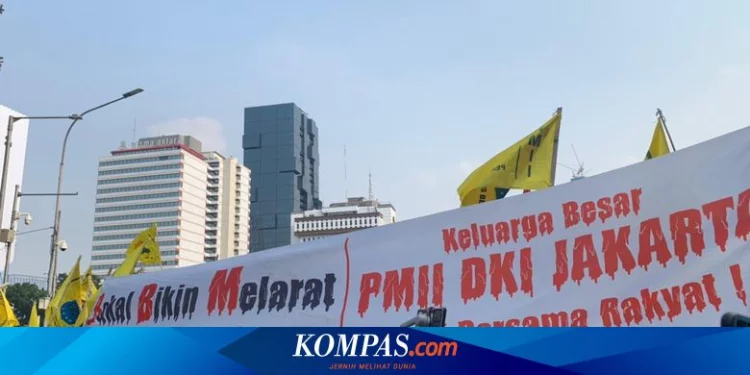 Gelombang Penolakan Harga BBM Naik, Mahasiswa Turun ke Jalan, Hari Ini Giliran Buruh Demo di DPR Halaman all