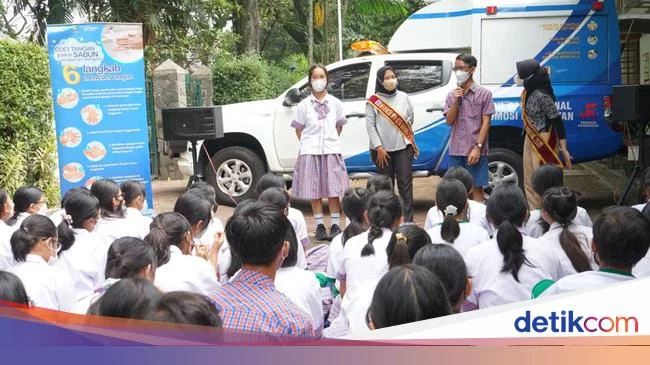 Cara Pemkot Bandung Cegah Penyebaran HIV/AIDS di Sekolah