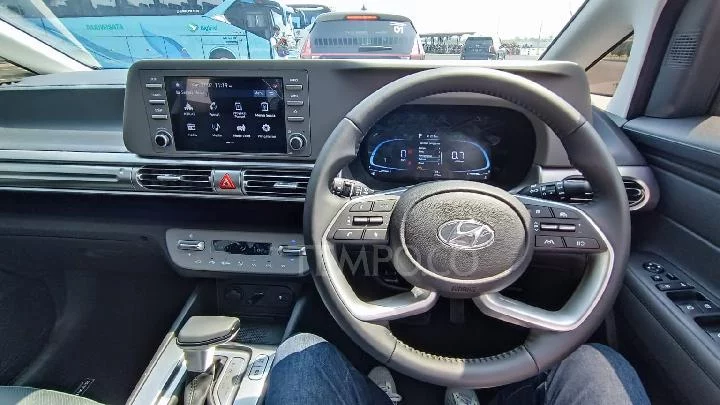 Hyundai Stargazer Masih Pakai Rem Tangan Manual, Ini Alasannya