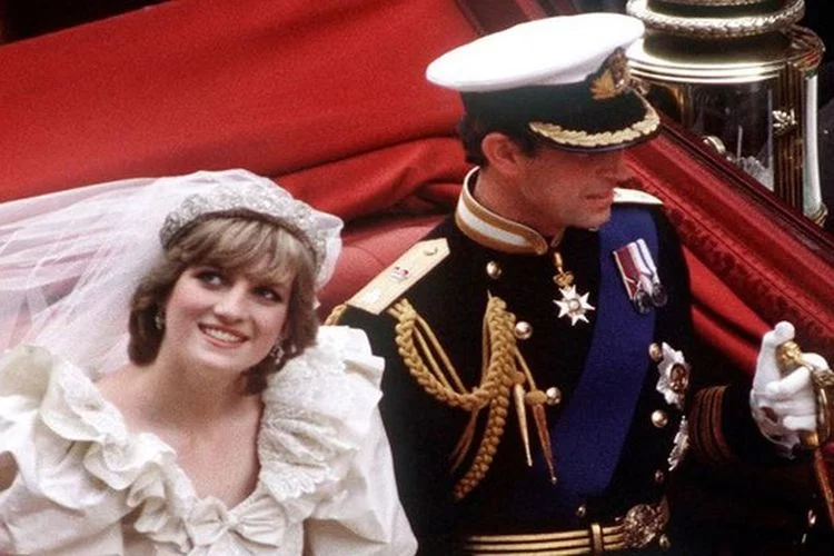 Wajah Lady Diana Saat Kecelakaan Dicari Netizen, Berikut Peristiwa Kematian Lady Diana yang Menggemparkan