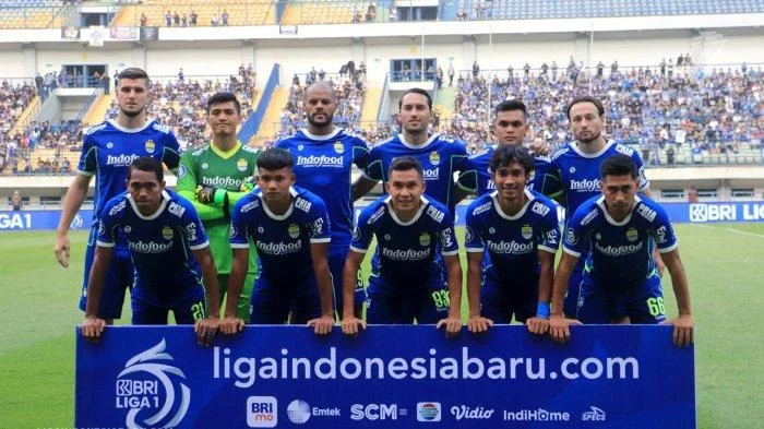 Absennya Sosok Kunci di Persib Bandung Ini Berimbas Rapuhnya Lini Pertahanan, Kans Arema FC 3 Poin? - Tribun-bali.com