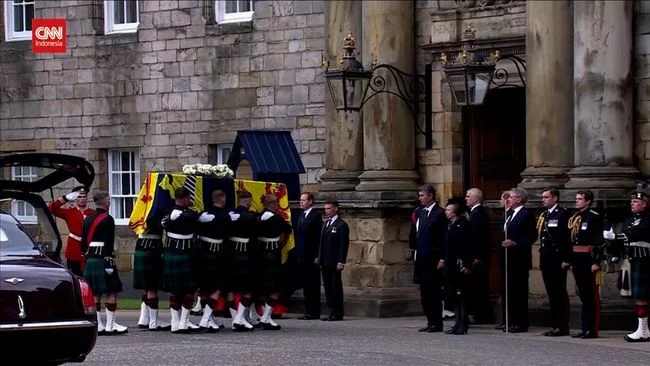 VIDEO: Penampakan Peti Mati Persemayaman Terakhir Ratu Elizabeth II