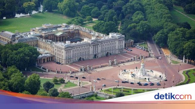 4 Fakta Istana Buckingham, Kediaman Pemimpin Kerajaan Inggris