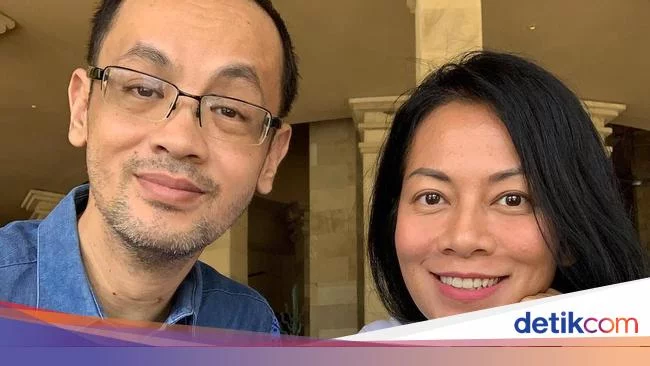 Ungkapan Terdalam Dee Lestari Saksikan 'Keajaiban' Reza Gunawan Dikremasi