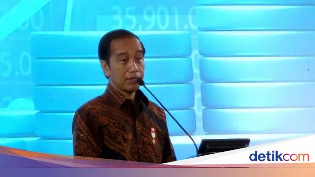 Sinyal Kuat! Jokowi Buka Opsi Beli Minyak Murah dari Rusia