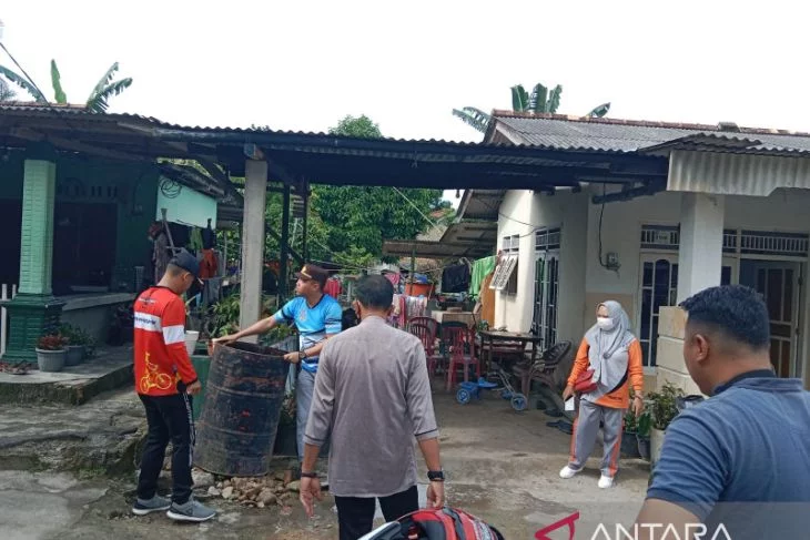 Dinkes Bangka dorong masyarakat gencarkan gerakan PSN untuk mencegah DBD - ANTARA News Bangka Belitung