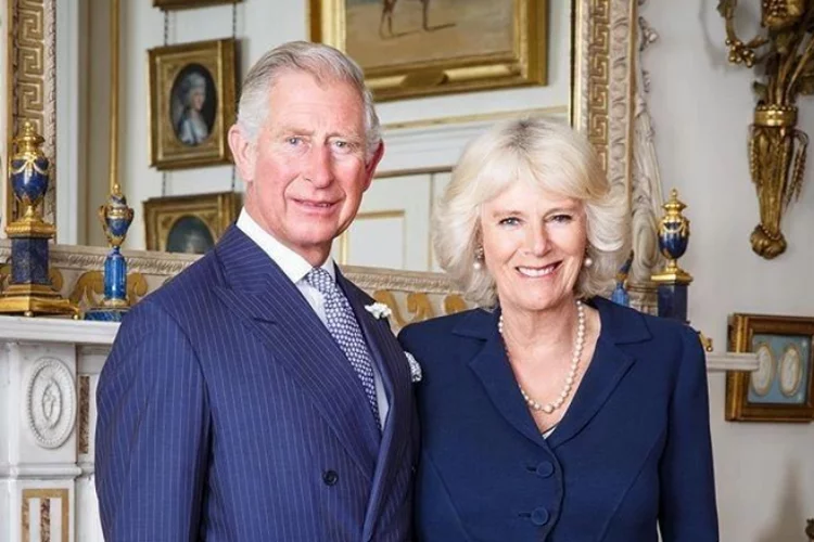 Camilla Parker istri Raja Charles III tak dapat gelar Ratu, diduga skandal masa lalu jadi pemicunya