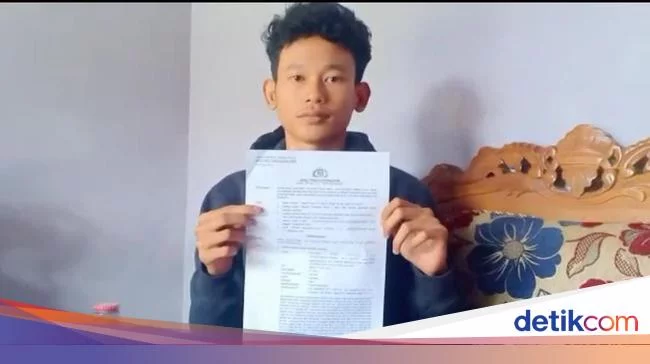 Penyesalan Pemuda Madiun Jual Channel Telegram ke Admin Bjorka