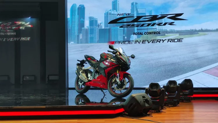 Honda CBR250RR Alami Penyegaran, Harga Mulai dari Rp 62,8 Jutaan