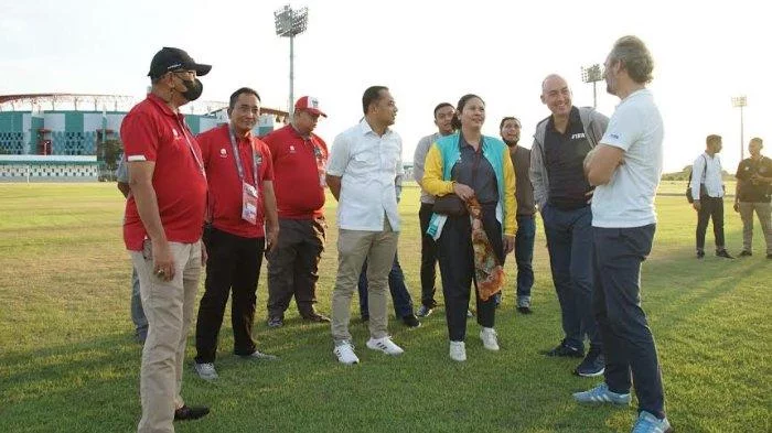 Wali Kota Surabaya Optimistis Jelang Piala Dunia U-21 : FIFA Happy di Stadion GBT