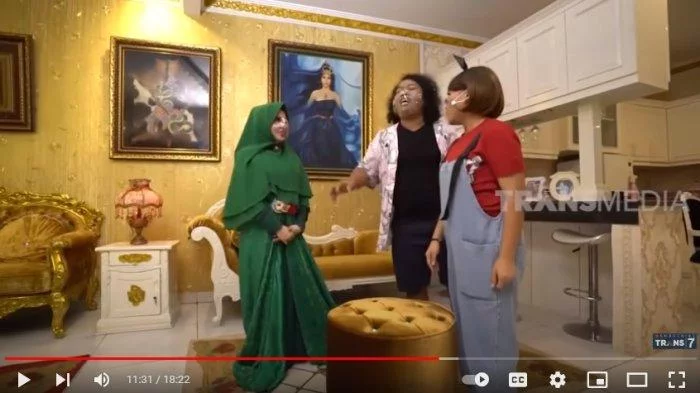 Penampakan Rumah Mewah Roro Fitria yang Ceraikan Andre Irawan, Marshel Soroti Lukisan Nyi Roro Kidul