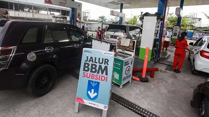 Wuling Almaz Jangan Minum Pertalite, Garansi Mobil Hangus