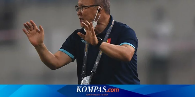 Vietnam Bungkam Singapura 4-0, Park Hang-seo Tebar Peringatan Halaman all