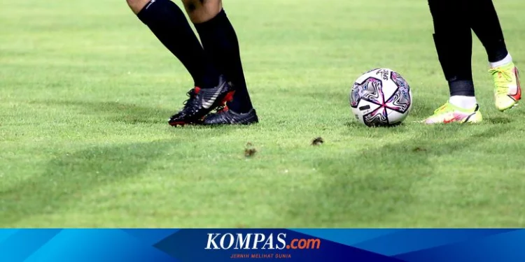 Lapangan Sepak Bola Berstandar Internasional di Bogor