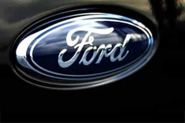 Bukan Krisis Chip, Produksi Ford Terhambat Akibat Kehabisan Lencana Logo