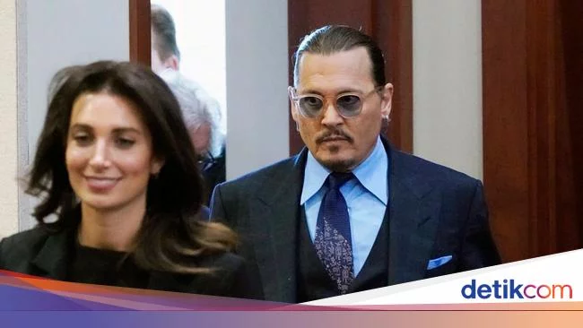 Johnny Depp Pebinor, Pacarnya Tinggalkan 2 Anak Lalu Gugat Cerai Suami