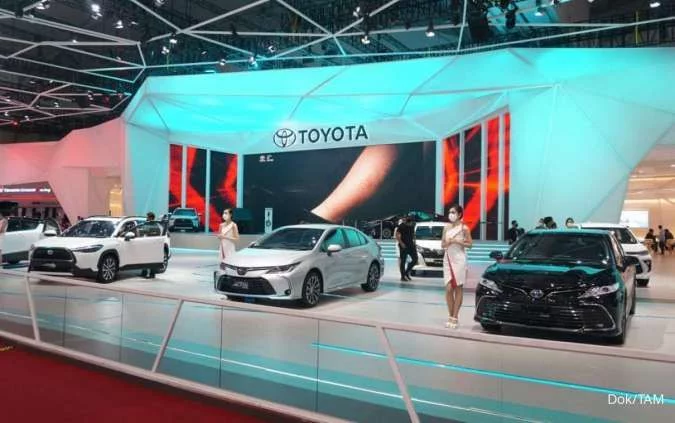 Toyota Pertahankan Posisi Sebagai Pemimpin Pasar Otomotif Nasional Tahun Ini